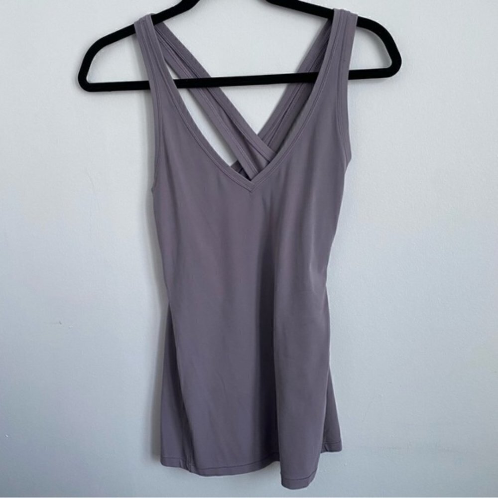Lululemon Cross Back Strappy Tank Top • Muted Lilac Purple • US 4